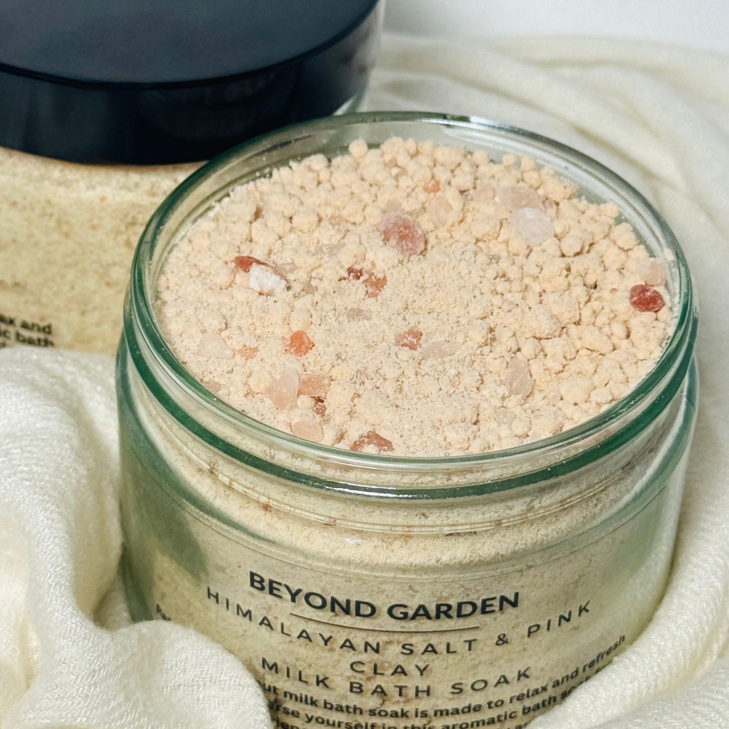 Himalayan Stress Relief Coconut Milk Bath Soak, Muscle RelaxingBath Salts